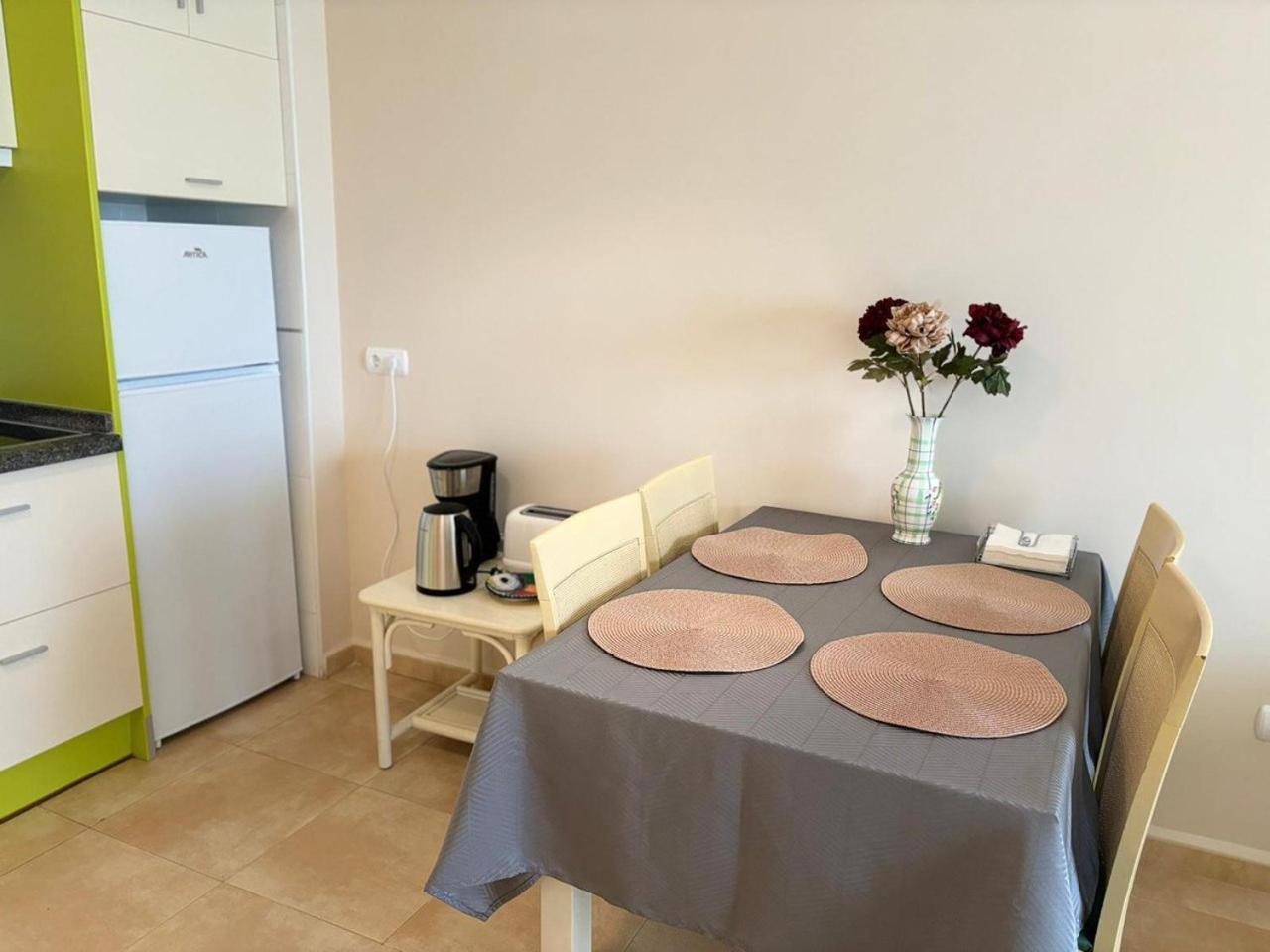 Apartment Enjoy Apartment, 5 Minutos De La Playa, Planta Alta